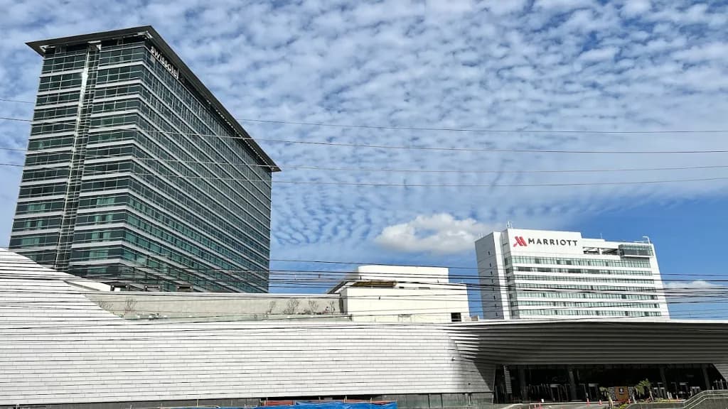 클락 최대 규모의 럭셔리 랜드마크, 한 카지노 리조트 (Hann Casino Resort)