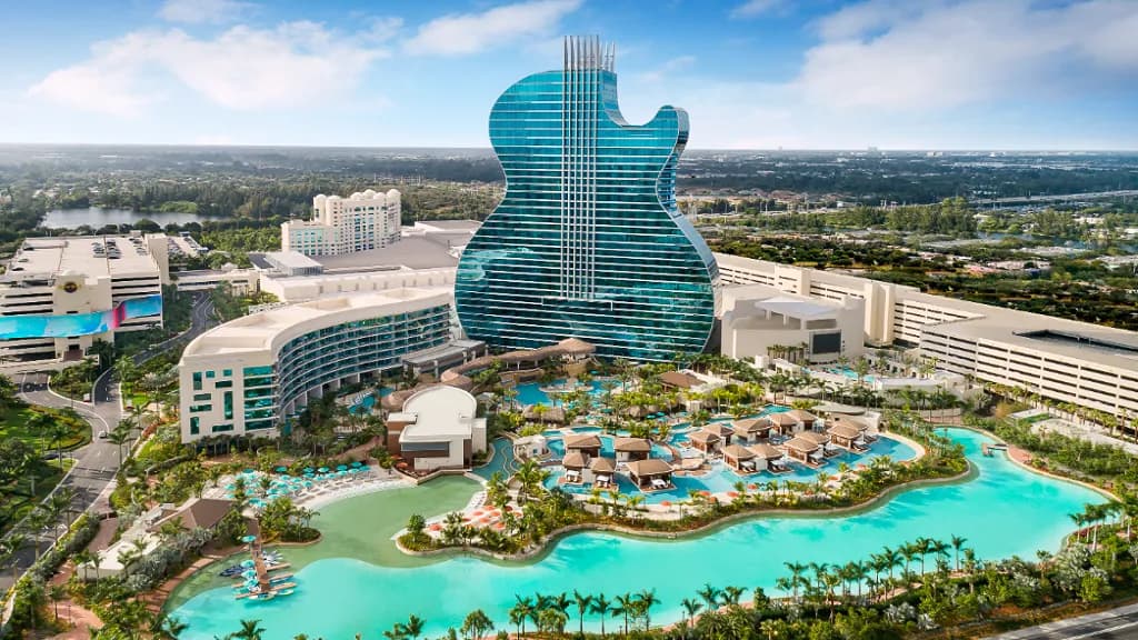록스타의 일상을 경험하다, 하드락 호텔 & 카지노(Hard Rock Hotel & Casino)