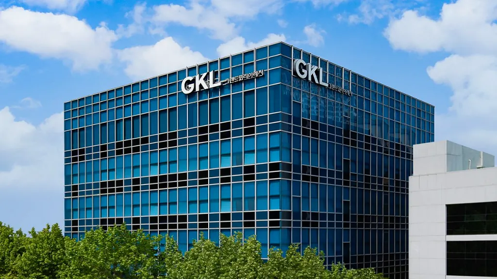 GKL, 10월 매출 11% 하락의 "방문객은 늘었지만 승률에 울었다"